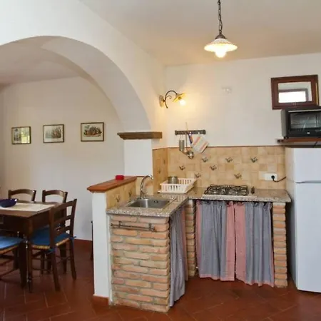 Caprifogli Nyaraló *